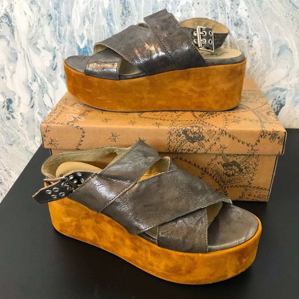 Free People Color Block Platform. Barley Worn - image 3